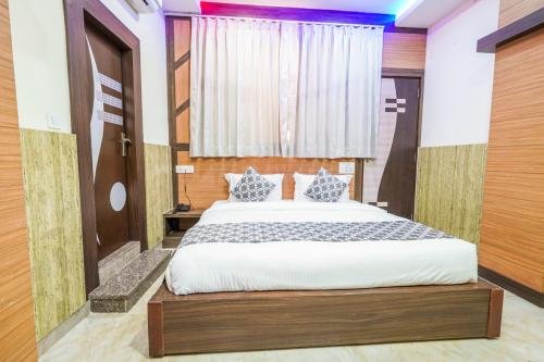 whatsapp_image_2026-02-11_at_11